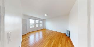 1635 Gough Street Gallery 1