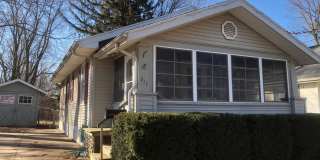 Charming 2 Bedroom House! Gallery 1