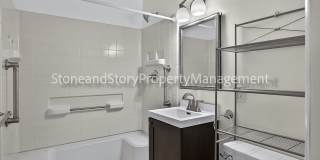 4 bedroom 2 bath on quiet street in Briarwood Gallery 16