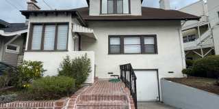 Rockridge Home! 3 Bedroom w/Fireplace, In-unit Laundry + More! || Steps From College Ave Rockridge Home! 3 Bedroom w/Fireplace, In-unit Laundry + More! || Steps From College Ave Gallery 1