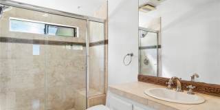 1980 San Remo Gallery 29