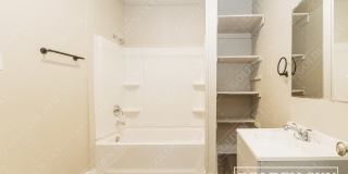 1700 South Mulberry Street Gallery 10