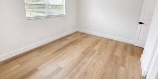 Updated 2/2/1 Home in Northeast St. Petersburg! Gallery 15