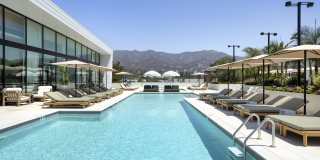 Intro Burbank Gallery 1