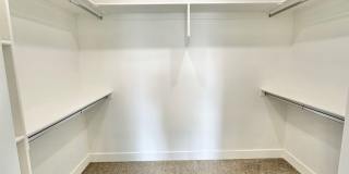 PET FRIENDLY!! HURRICANE TOWNHOME! Gallery 34
