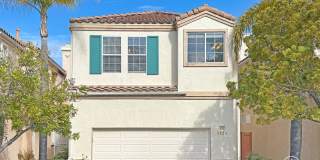 Spacious 4BR Home in Central Mira Mesa Gallery 1