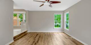 10929 Park Road Gallery 14
