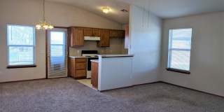 2821 East Lake Dr.  -  Norman 3 bedroom, 2 bath 2 car garage Gallery 4