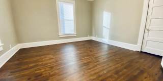 3 bedroom, 2 bathroom recently updated in Cooper Young Gallery 10