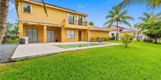 18794 SW 17th Ct Gallery 9