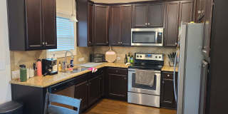 3 Bedroom, 2.5 bath unfurnished home in Hampstead near Surf City Gallery 5