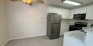 Creek Side Condominiums Gallery 7