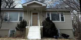 718 N 86th St - 3 Bed/2 Bath in Westside School District | Hardwood Floors, Walkout Lower Level, Detached Garage 718 N 86th St - 3 Bed/2 Bath in Westside School District | Hardwood Floors, Walkout Lower Level, Detached Garage Gallery 1