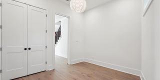 10365 Waters Road Gallery 31