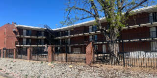 1 bedroom condo in Yosemite Court Condominiums! Available Now! Gallery 3
