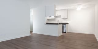 Eaves Fremont Gallery 4