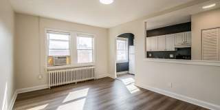 723 12th St SE Gallery 17