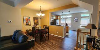 4 Level End-Unit TH with Garage! Gallery 9