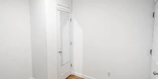 250 E 3rd St Gallery 8