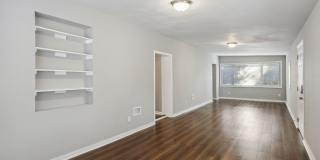 1932 Beech Street Gallery 3