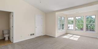 22 CRENSHAW Court Gallery 13