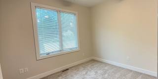 3BR Home w/ 2-Car Garage | Prime Norfolk Location Gallery 17