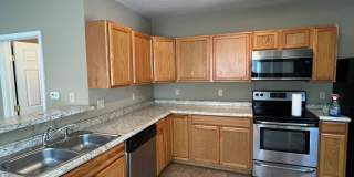 2536 Adams Gallery 3