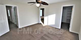 716 Kimberly Ct Gallery 17