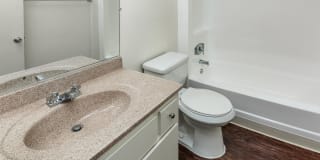 Highland Creek Apartment Homes Gallery 33