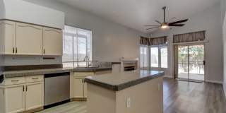 Charming 3-bedroom 2-bathroom home Gallery 5