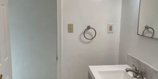 Coleman Place 3-bedroom, 2-bath Condo Gallery 24