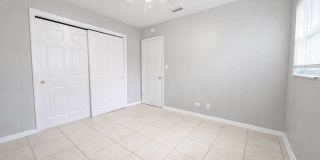 3707 E North Bay St Gallery 4