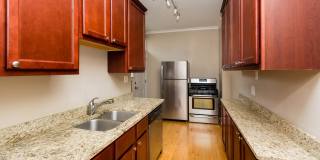 3101 N RACINE Avenue Gallery 2