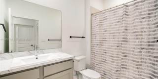 1181 SW 7th Ct Gallery 14