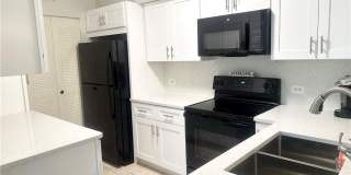 8940 Colonnades Court E Gallery 11