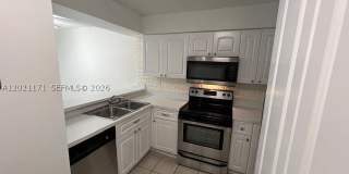 15405 Miami Lakeway N Gallery 1