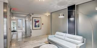 1212 Guadalupe Street Gallery 4