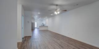 717 Short Leaf Lane Gallery 5