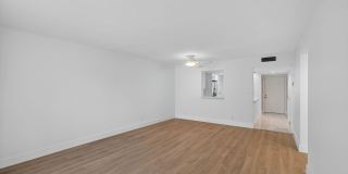 14375 Strathmore Lane Gallery 27