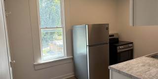 154 Luck Avenue - 1/2 Gallery 1