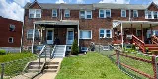Charming 3 Bedroom/2 Bathroom Townhome in Essex, Baltimore, MD! Gallery 1