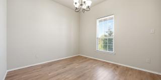1445 Bateman Lane Gallery 5