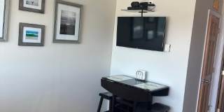 1515 Boulevard Gallery 8
