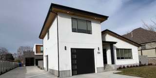 ABSOLUTELY UNBELIEVABLE NEW HIGH END CUSTOM HOME! Gallery 3