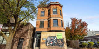 3268 W Fullerton Gallery 10