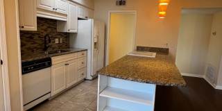 New Listing in Shalimar! Gallery 8