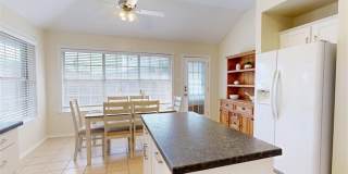 810 Camellia Court Gallery 11