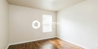 2927 Rowan Street Gallery 6