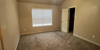 3302 Lineage Loop Gallery 10