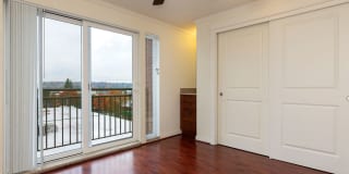 Howard Park Apartments Gallery 32
